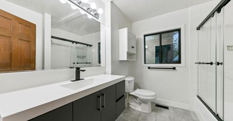 1892 Osage Circle, South Lake Tahoe, CA 96150 Photo