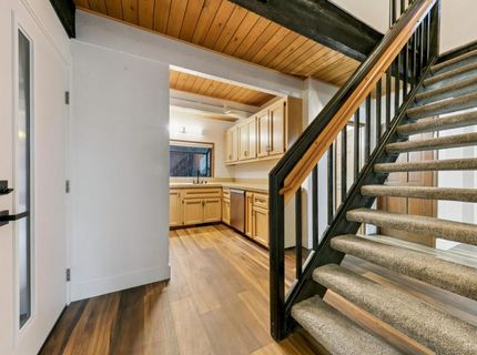 1892 Osage Circle, South Lake Tahoe, CA 96150 Photo