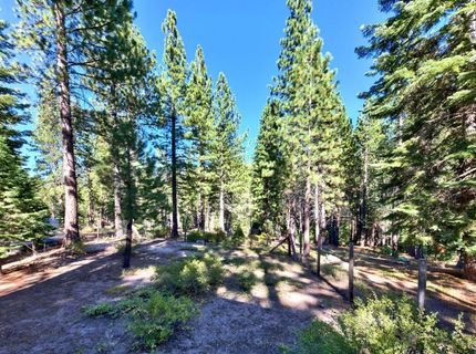 1892 Osage Circle, South Lake Tahoe, CA 96150 Photo