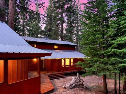 1892 Osage Circle, South Lake Tahoe, CA 96150 Photo