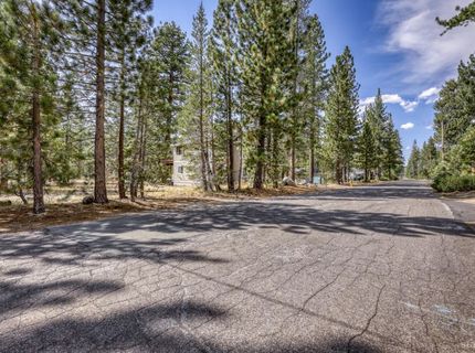 2520 Blitzen Road, South Lake Tahoe, CA 96150 Photo