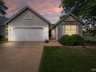 1803 Strawberry Ridge Drive Ballwin, MO 63021