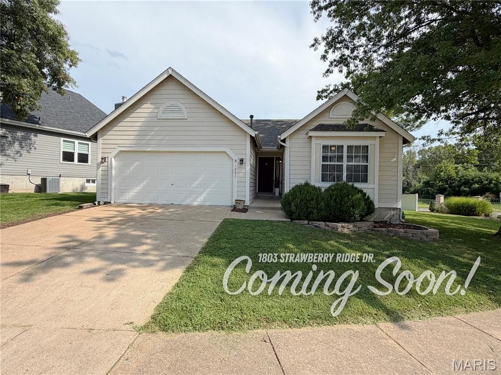 1803 Strawberry Ridge Drive, Ballwin, MO 63021 Main Photo