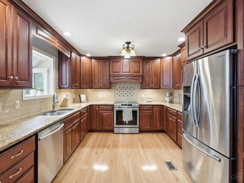 1574 Garfield Park Boulevard, Lebanon, OH 45036 Photo 14