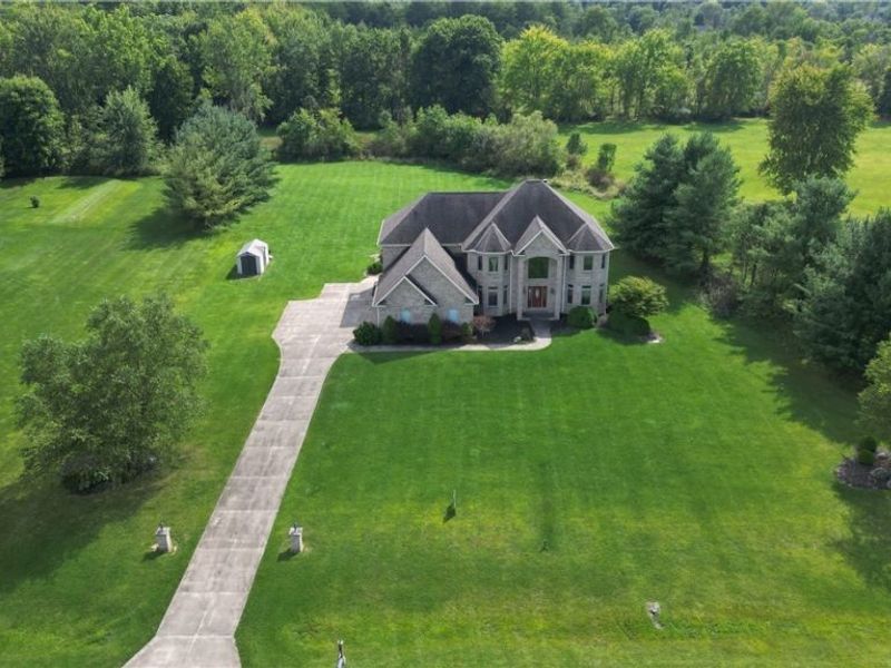 5168 Roxanne Lane, Brunswick, OH 44212 Photo 1