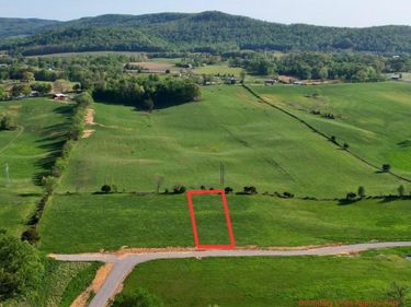 906 Denney Road, Unit Lot 15, Albany, KY 42602