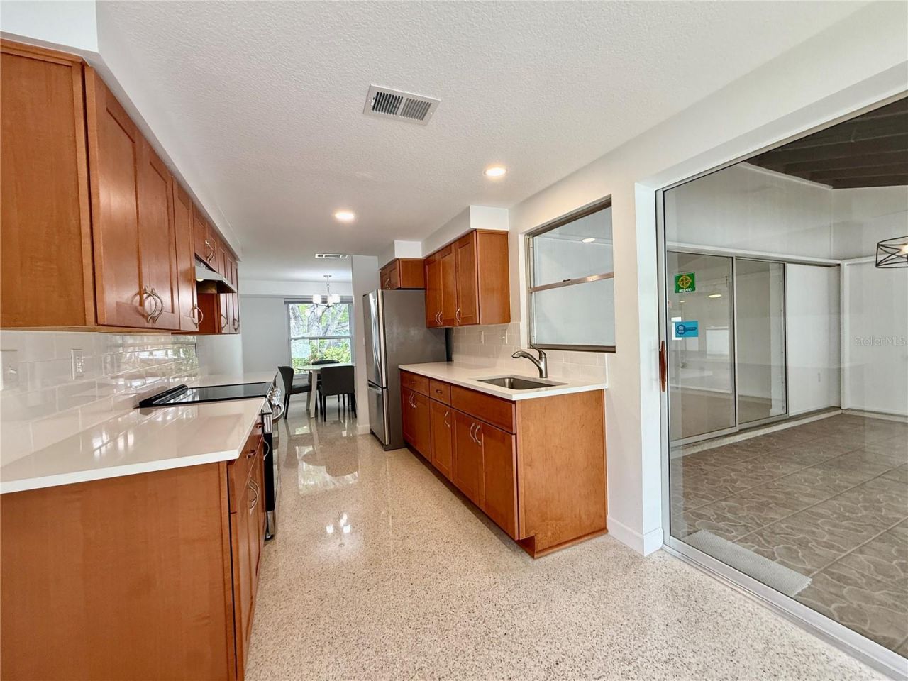8228 Constance Drive, Sarasota, FL 34243 Photo