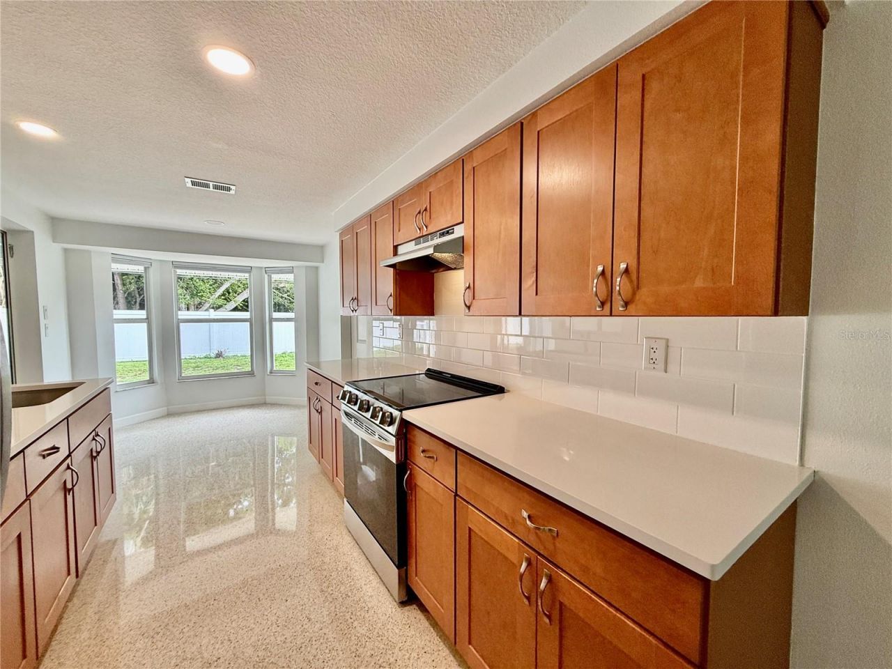 8228 Constance Drive, Sarasota, FL 34243 Photo