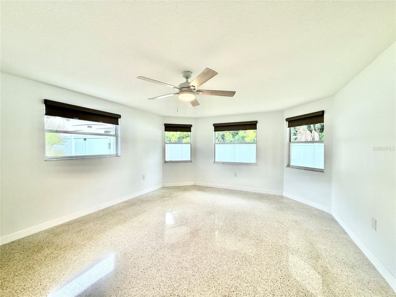 8228 Constance Drive, Sarasota, FL 34243 Photo