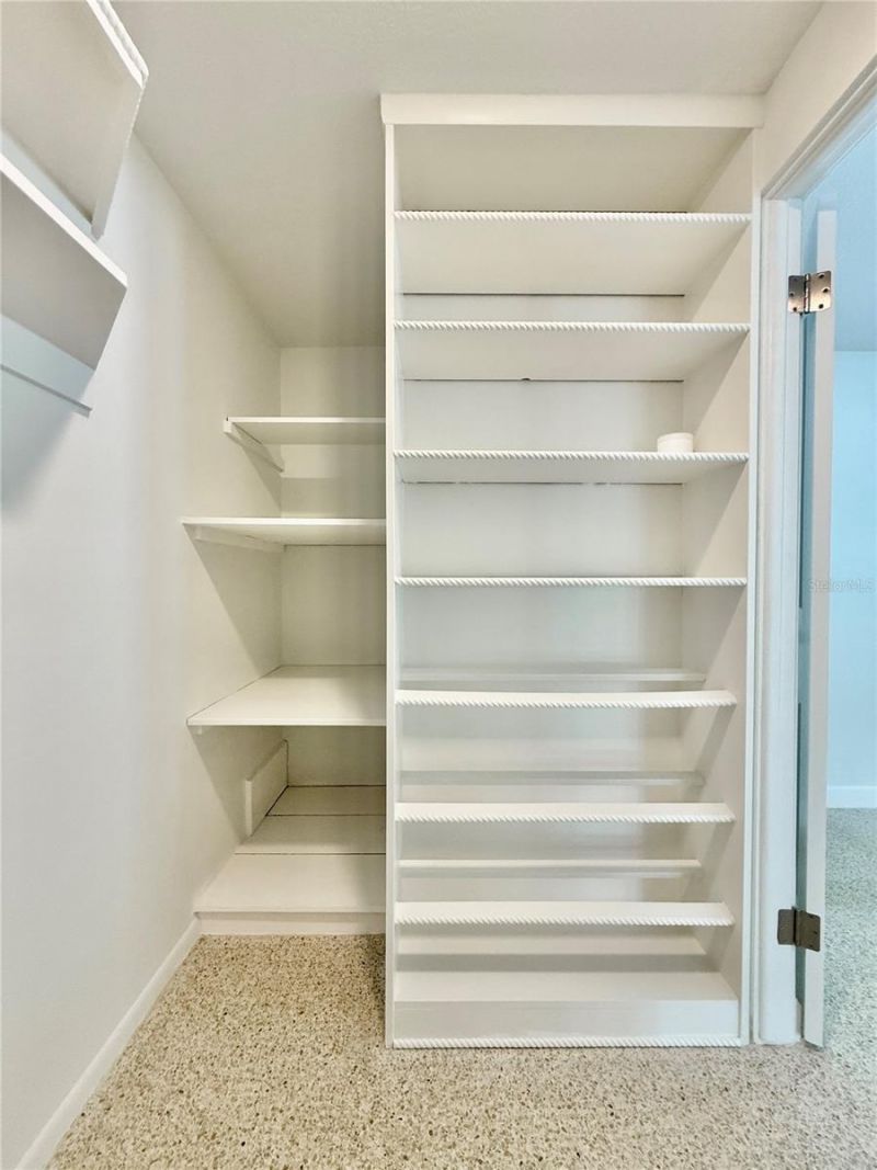 8228 Constance Drive, Sarasota, FL 34243 Photo