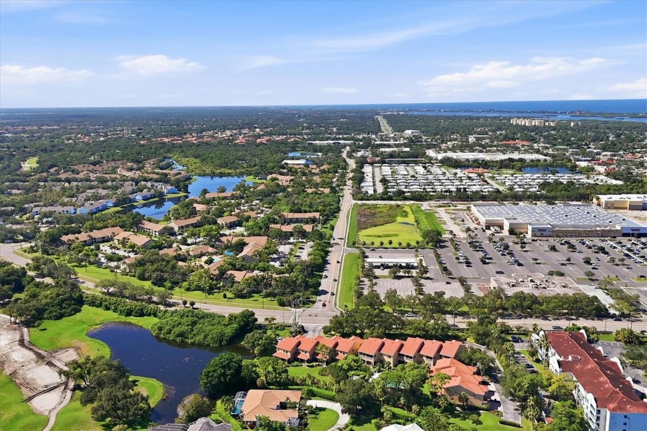 3971 Square East Lane, Unit 8, Sarasota, FL 34238 Photo