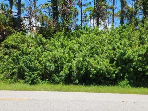 151 RAVENSWOOD BOULEVARD , PORT CHARLOTTE, FL 33954