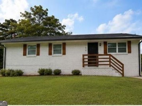 156 Inverness Drive, Jonesboro, GA 30238