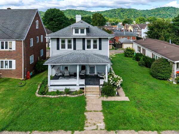 724 5th Street, New Martinsville, WV 26155