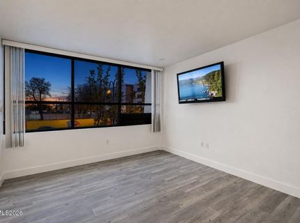 450 N Arlington Avenue, Unit 201, Reno, NV 89503 Photo
