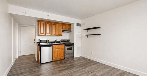 450 N Arlington Avenue, Unit 201, Reno, NV 89503 Photo