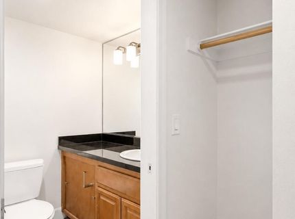 450 N Arlington Avenue, Unit 201, Reno, NV 89503 Photo