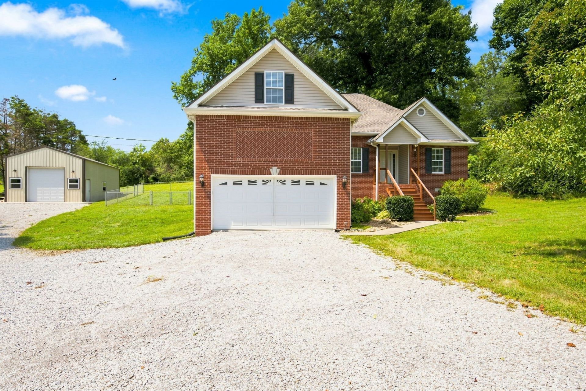 124 Pheasant Hollow Rd , Dickson, TN 37055 Main Photo