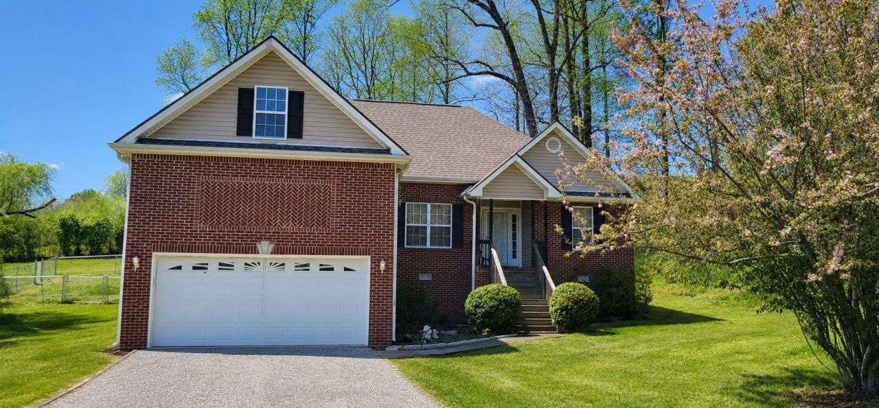 124 Pheasant Hollow Rd , Dickson, TN 37055 Main Photo