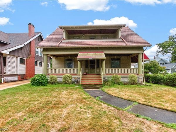 16317 Clifton Boulevard, Lakewood, OH 44107
