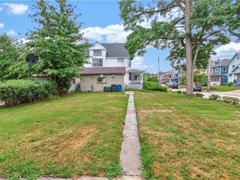 16317 Clifton Boulevard, Lakewood, OH 44107 Photo 38