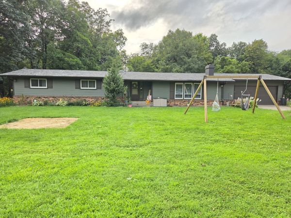 9910 207th Street , Illinois City, IL 61259