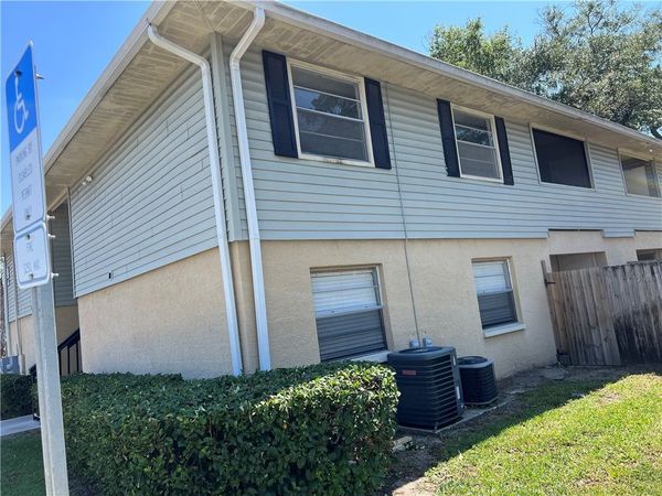 208 Red Cedar Place, Unit 202, Out Of Area, FL 33510