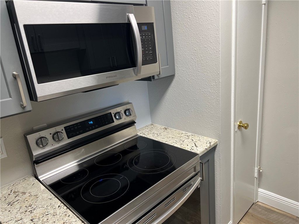 208 Red Cedar Place, Unit 202, Out Of Area, FL 33510 Photo