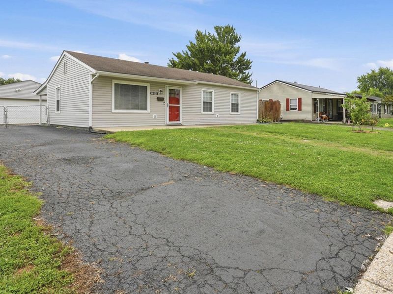 2806 Claude Drive, Columbus, OH 43207 Photo 3