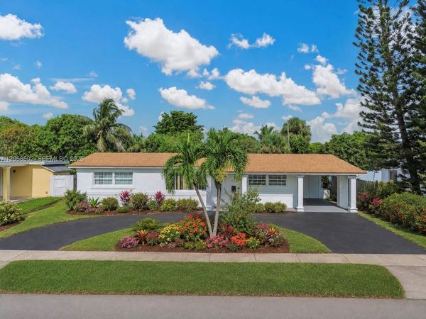 621 SW 30th Ave , Fort Lauderdale, FL 33312