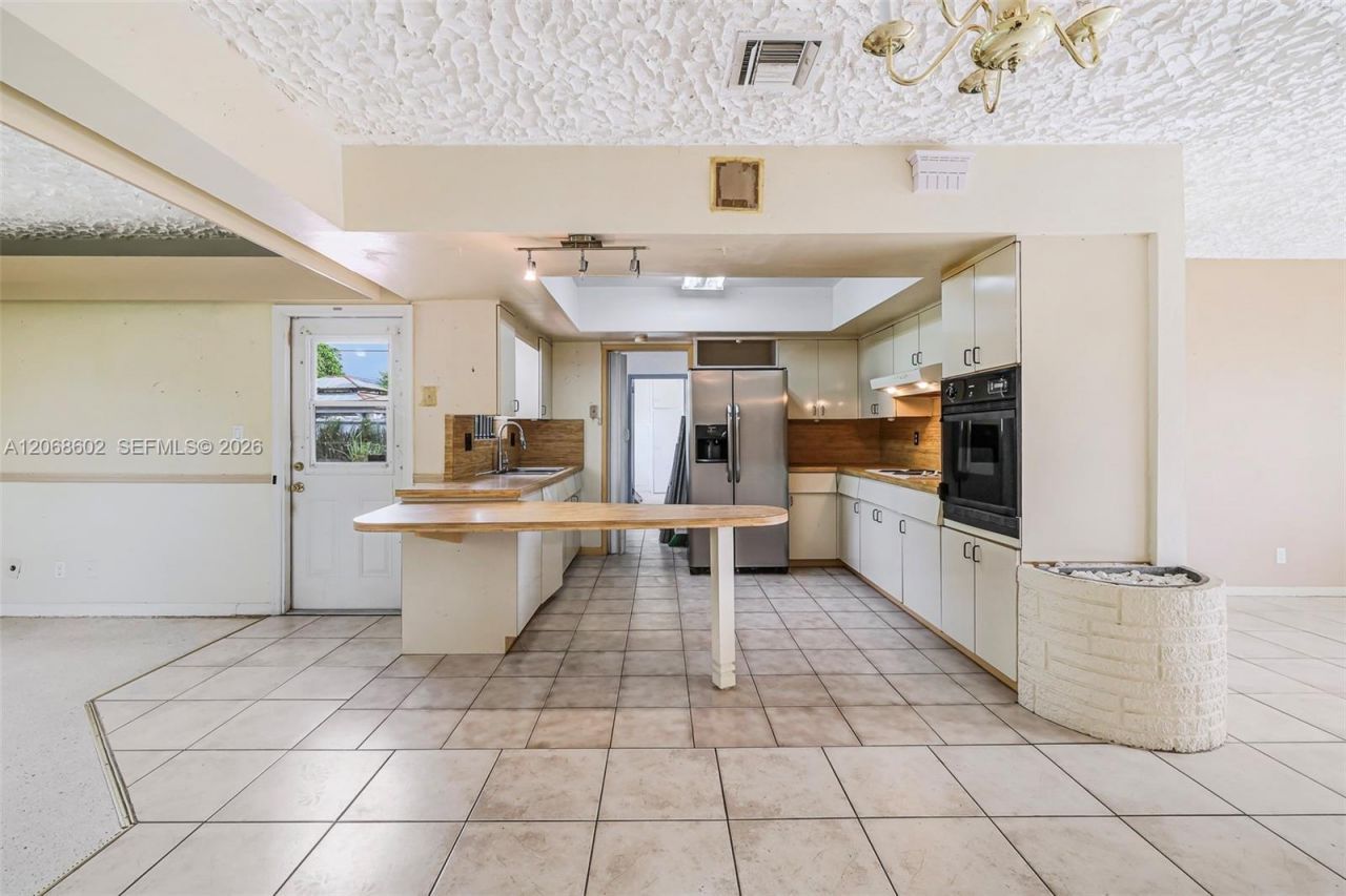 621 SW 30th Ave, Fort Lauderdale, FL 33312 Photo