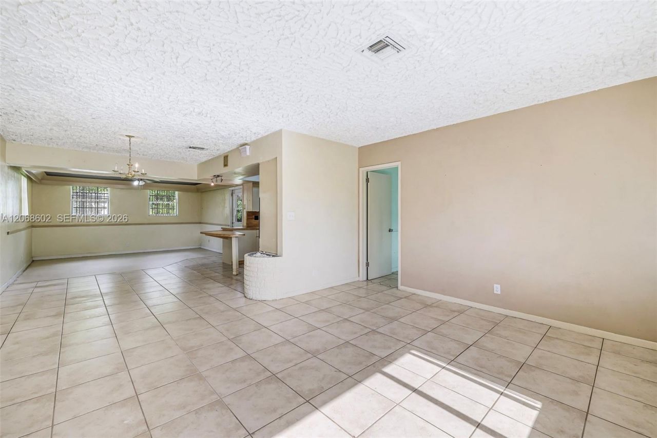 621 SW 30th Ave, Fort Lauderdale, FL 33312 Photo