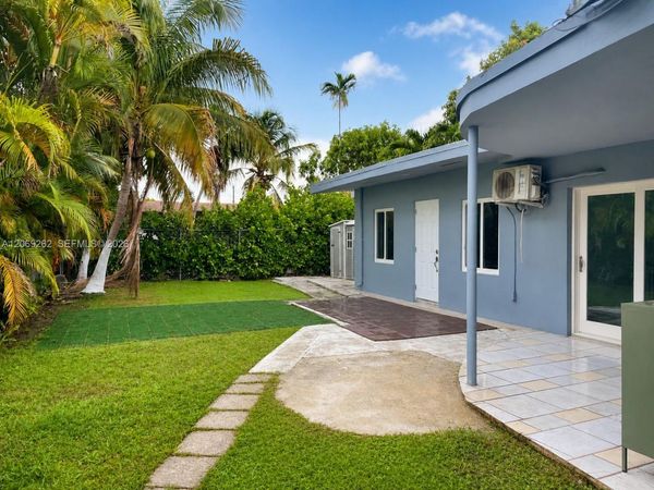 3171 SW 26th St , Unit 3, Miami, FL 33133