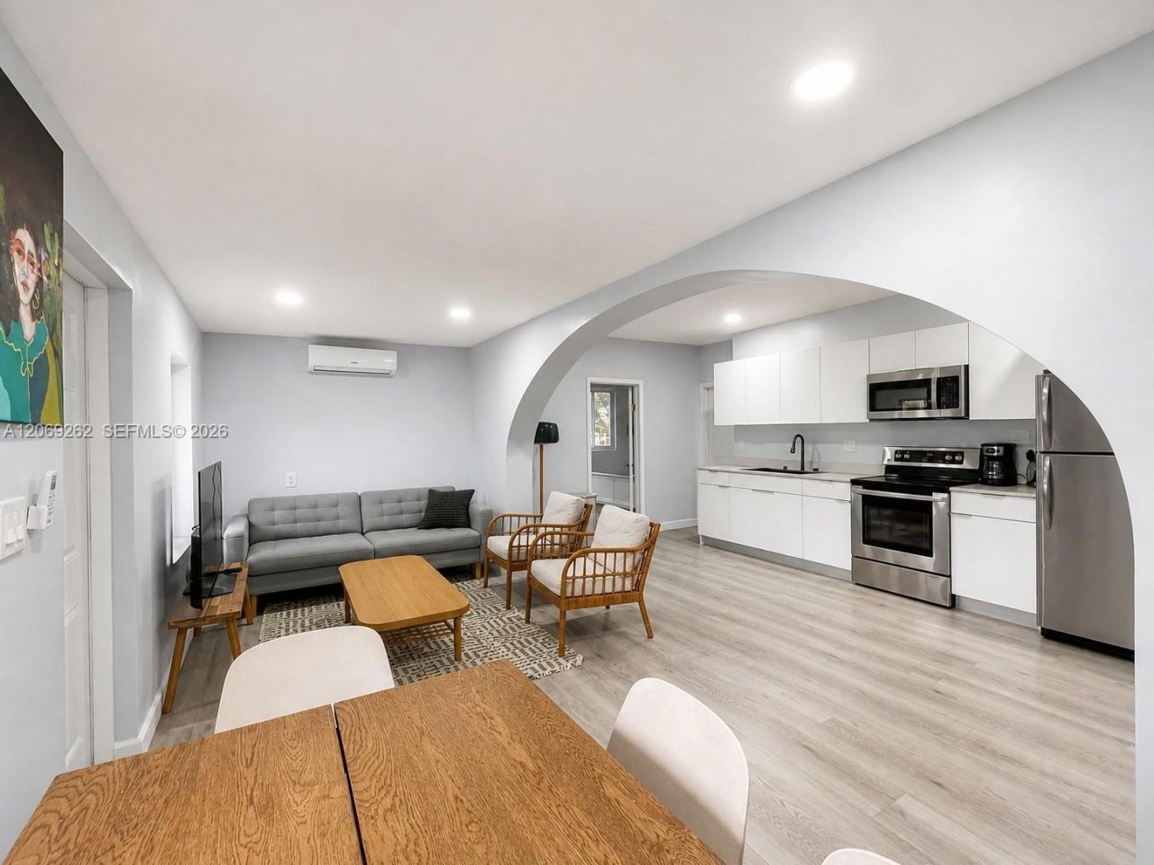 3171 SW 26th St , Unit 3, Miami, FL 33133 Photo