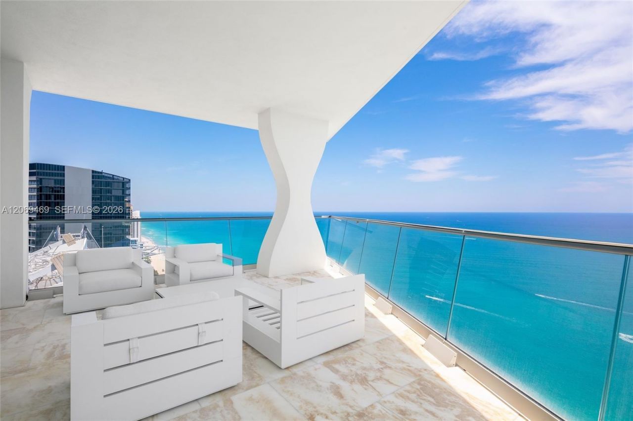 16901 Collins Ave , Unit 5305, Sunny Isles Beach, FL 33160 Photo
