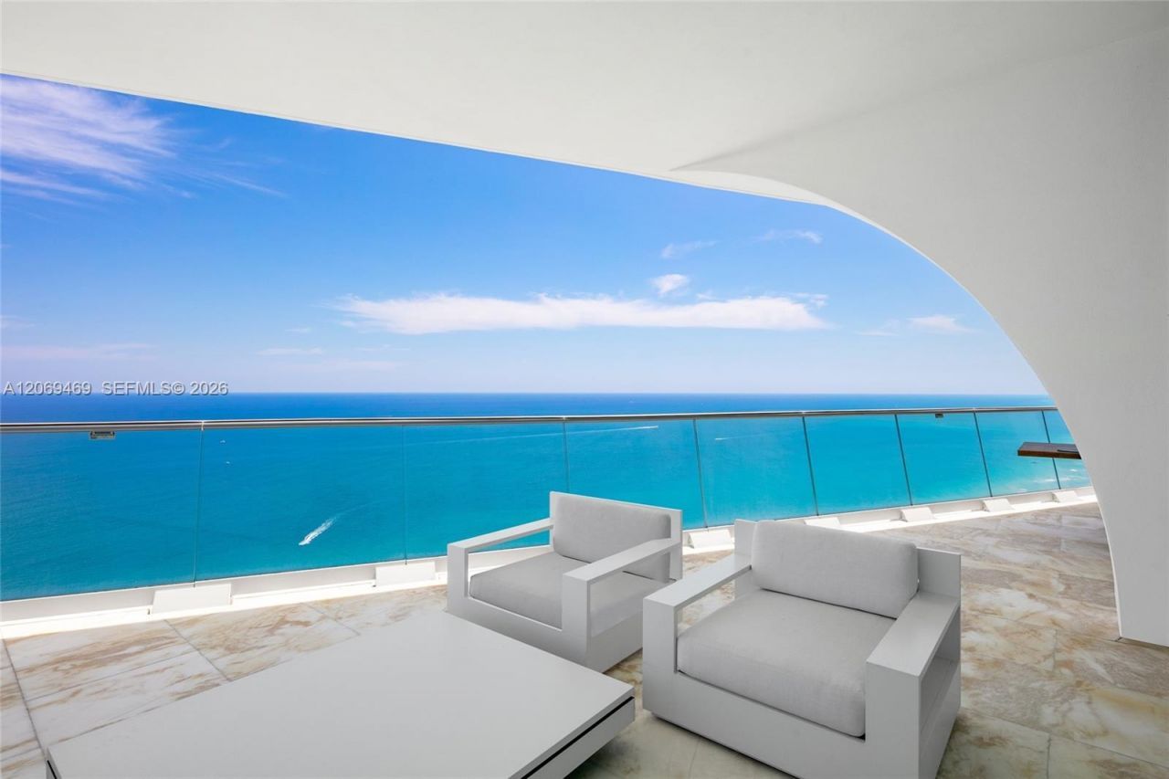 16901 Collins Ave , Unit 5305, Sunny Isles Beach, FL 33160 Photo