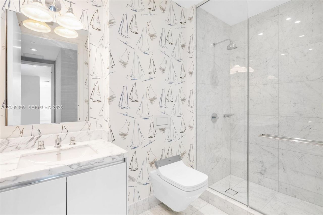 16901 Collins Ave , Unit 5305, Sunny Isles Beach, FL 33160 Photo