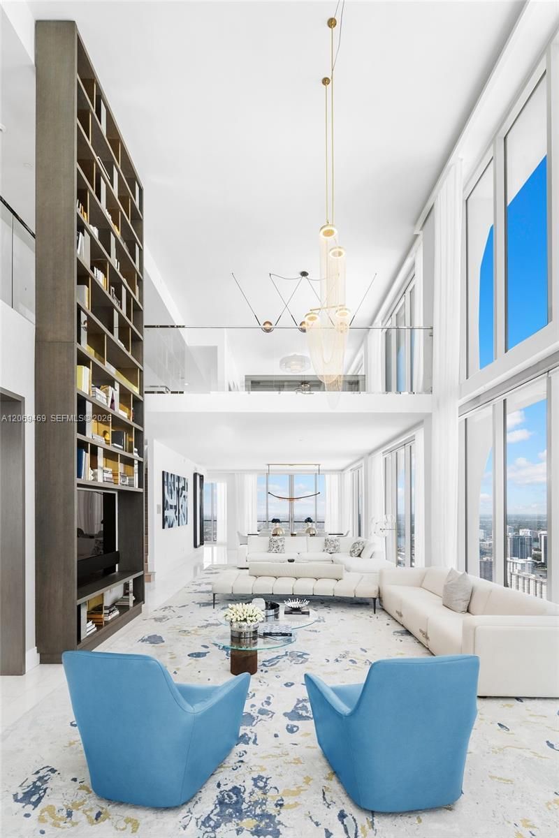 16901 Collins Ave , Unit 5305, Sunny Isles Beach, FL 33160 Photo
