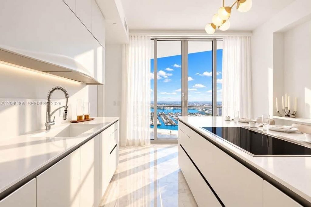 16901 Collins Ave , Unit 5305, Sunny Isles Beach, FL 33160 Photo