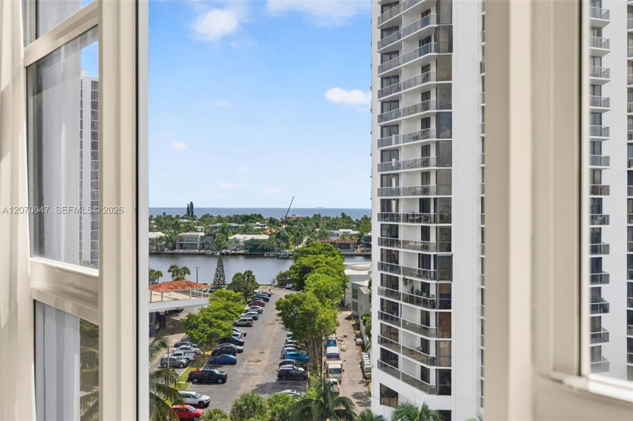 3731 N Country Club Dr, Unit 1023, Aventura, FL 33180 Photo