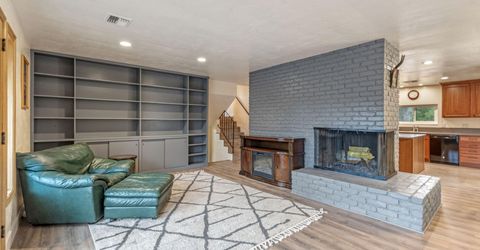 2490 W Moana Lane, Reno, NV 89509 Photo