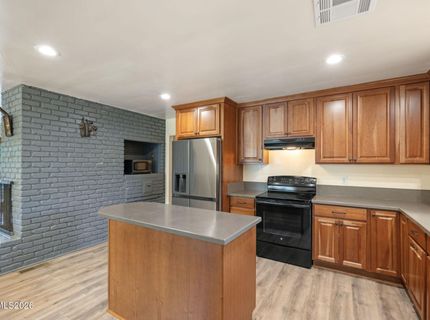 2490 W Moana Lane, Reno, NV 89509 Photo
