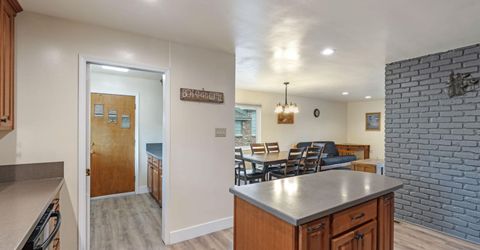 2490 W Moana Lane, Reno, NV 89509 Photo