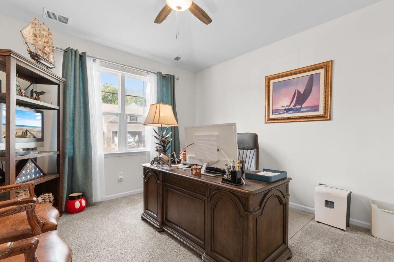 205 Juniata Loop Photo 25