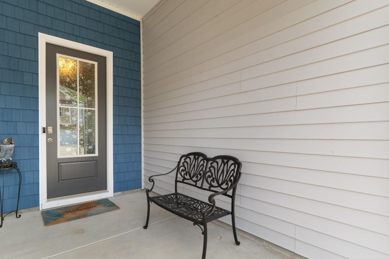 205 Juniata Loop Photo 31