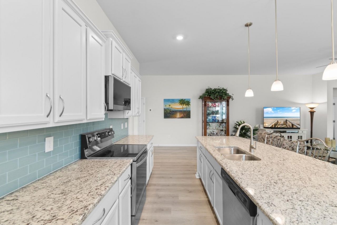 205 Juniata Loop Photo 6