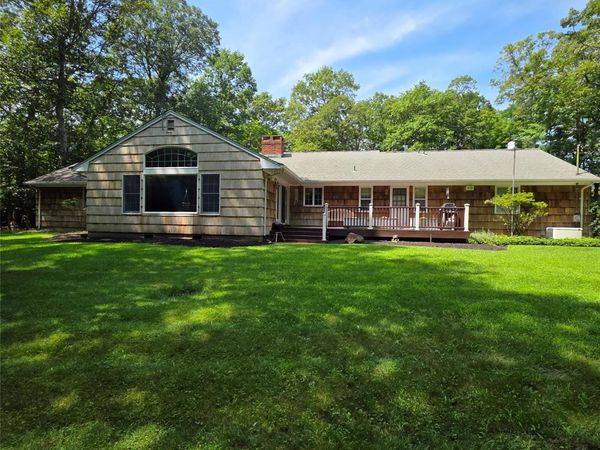 9 Cliff Road , Port Jefferson Village, NY 11777
