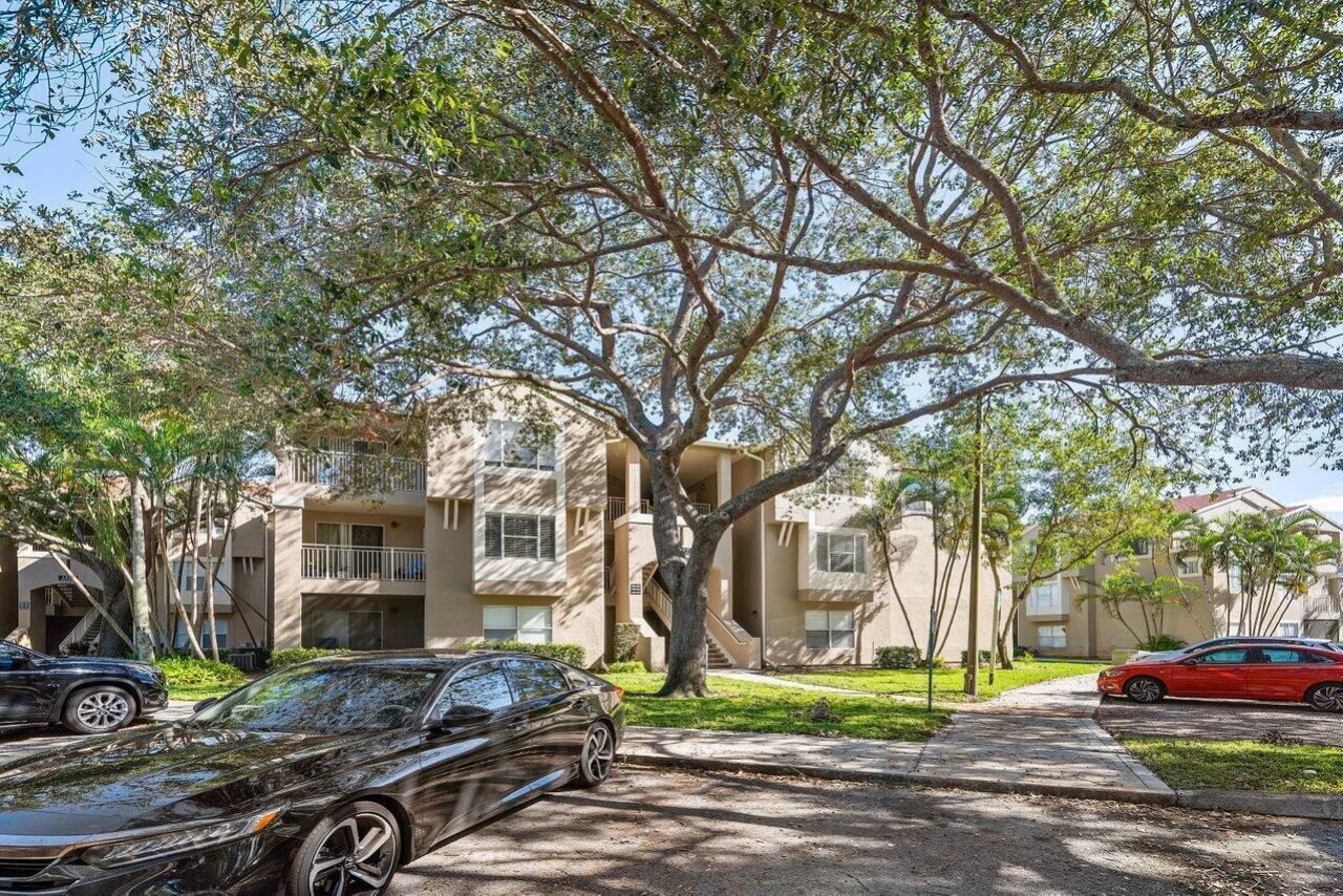 1825 Palm Cove Boulevard, Unit 7-306, Delray Beach, FL 33445 Photo