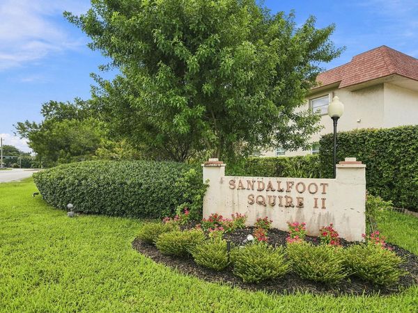 9200 SW 3RD Street, Unit 111, Boca Raton, FL 33428