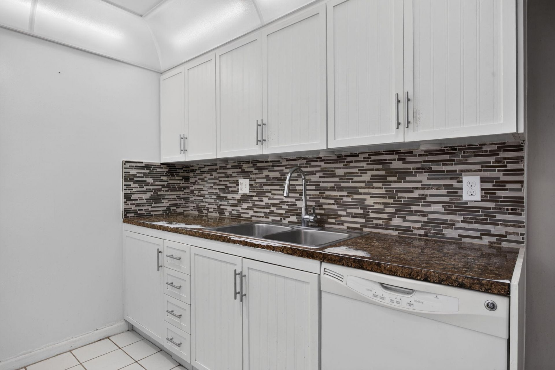 2002 Granada Drive, Unit E1, Coconut Creek, FL 33066 Photo